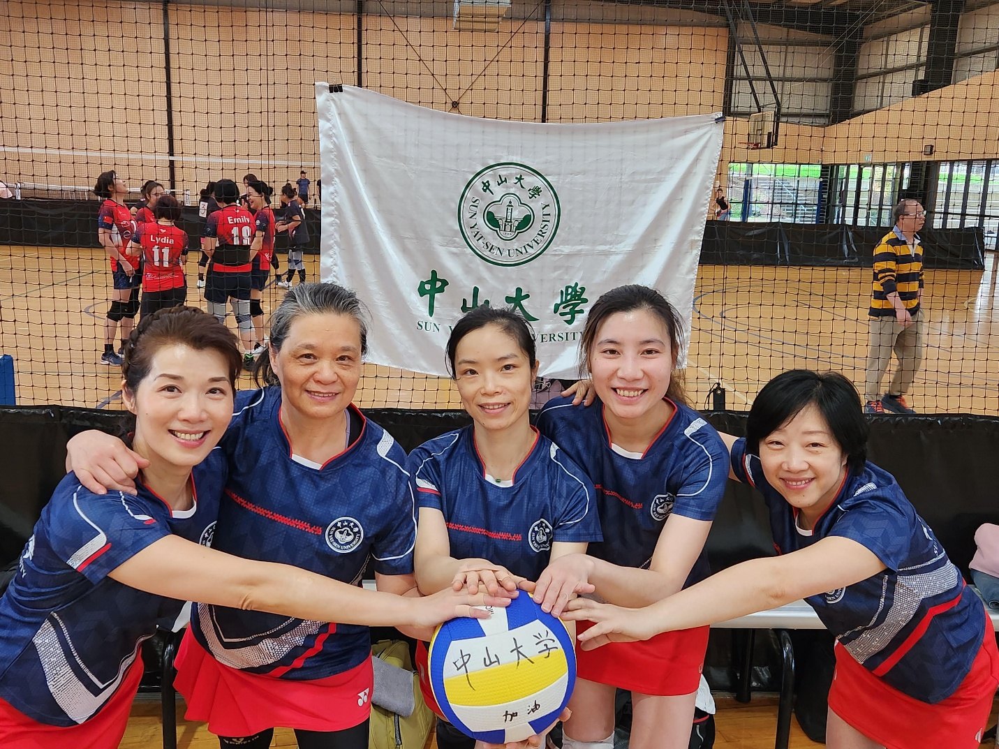 女子A组季军——中山大学女子联队