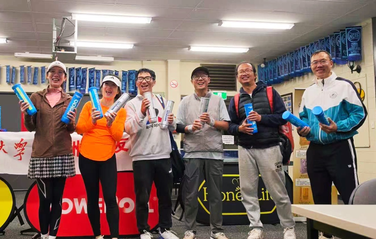 殿军:武汉高校联队